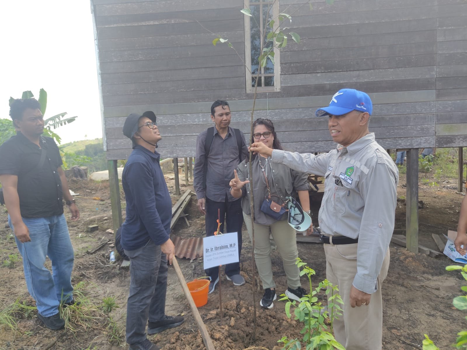 Dokumentasi Penanaman Pohon Bersama Otorita IKN, foto 10.